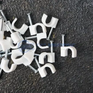 фото Крепеж кабеля круглый 7 мм, белый (упак. 50 шт) REXANT