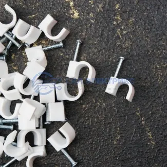 фото Крепеж кабеля круглый 8 мм, белый (упак. 50 шт) REXANT