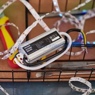 фото Источник питания AC 110-250V/DC 12V 2А 24W с проводами влагозащищенный (IP67)