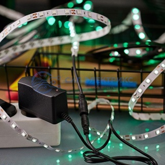 фото Блок питания (сетевой адаптер) AC 110-220В/DC 12В, 1А, 12ВТ с DC разъемом подключения 5,5х2,1 (IP43)