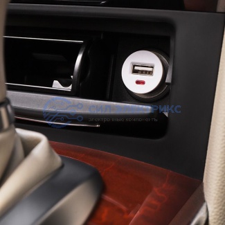 фото Автозарядка в прикуриватель USB (АЗУ) (5 V, 1000 mA) белая REXANT