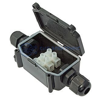 BOX-2 IP65 2pin CA10 10A/450V фото BOX-2 IP65 2pin CA10 10A/450V