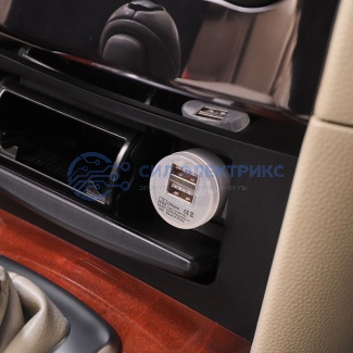 фото Автозарядка в прикуриватель 2хUSB с индикацией (АЗУ) (1000+2100 mA) белая REXANT