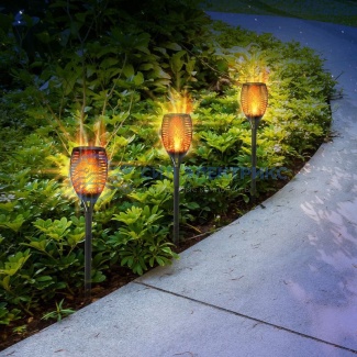 фото Светильник светодиодный Факел LAMPER LED с эффектом пламени с датчиком освещенности и солнечной панелью