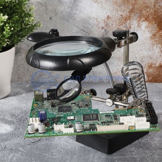 фото Держатель «Третья рука» REXANT, 2 зажима, лупа 90 мм + 2 х 34 мм, подставка паяльника, LED подсветка