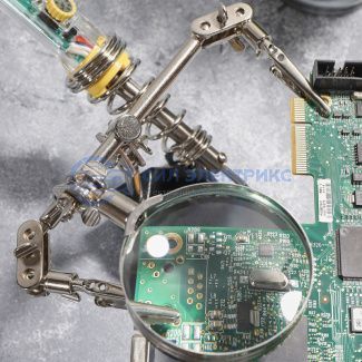 фото Держатель «Третья рука» REXANT, 2 зажима, чугун, лупа 60 мм, подставка паяльника, ниша, губка