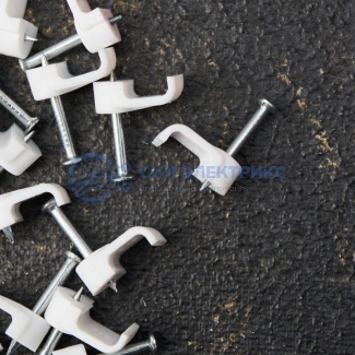 фото Крепеж кабеля плоский 8 х 3 мм, белый (упак. 50 шт) REXANT